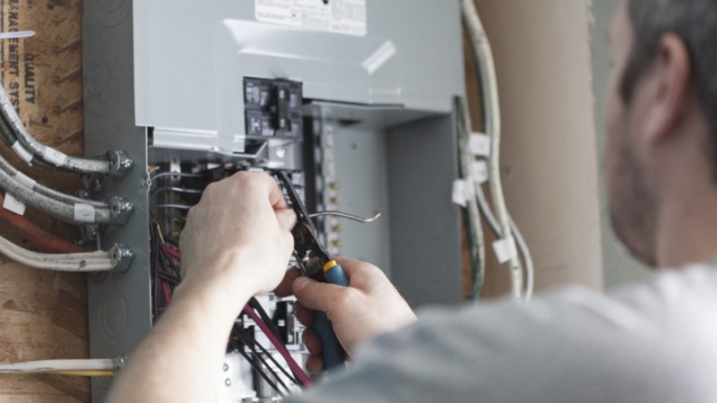 3 Common Signs You Need Electrical Repair